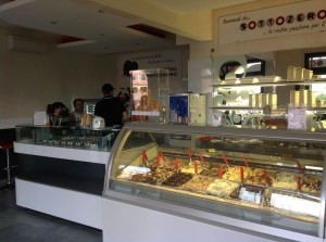 gelateria_sotto_zero_leini_03.jpg